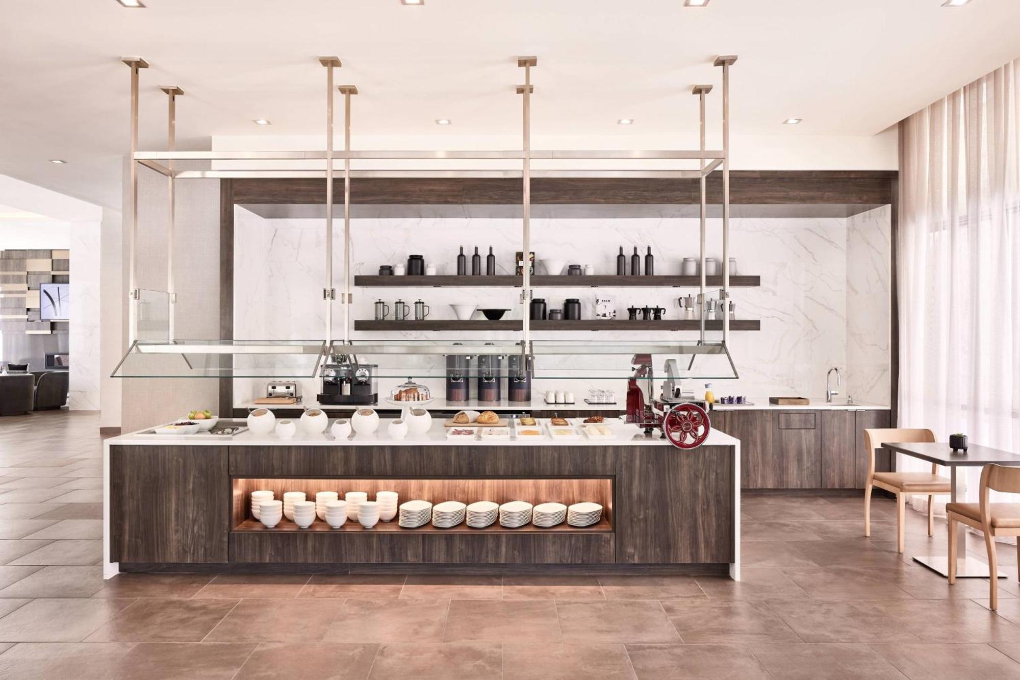 Ac Hotel By Marriott Columbus Downtown Esterno foto