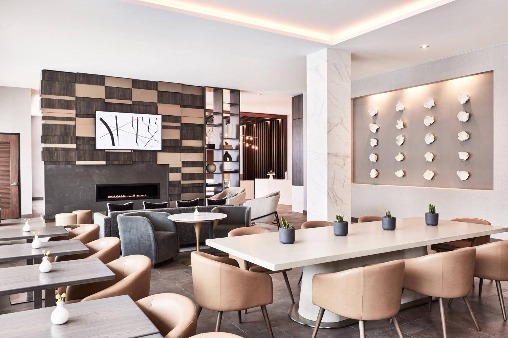 Ac Hotel By Marriott Columbus Downtown Esterno foto